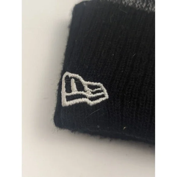 Chicago Bears New Era Knitβ Beanie Hat Blue Orange Pom Pom NFL - Picture 5 of 6